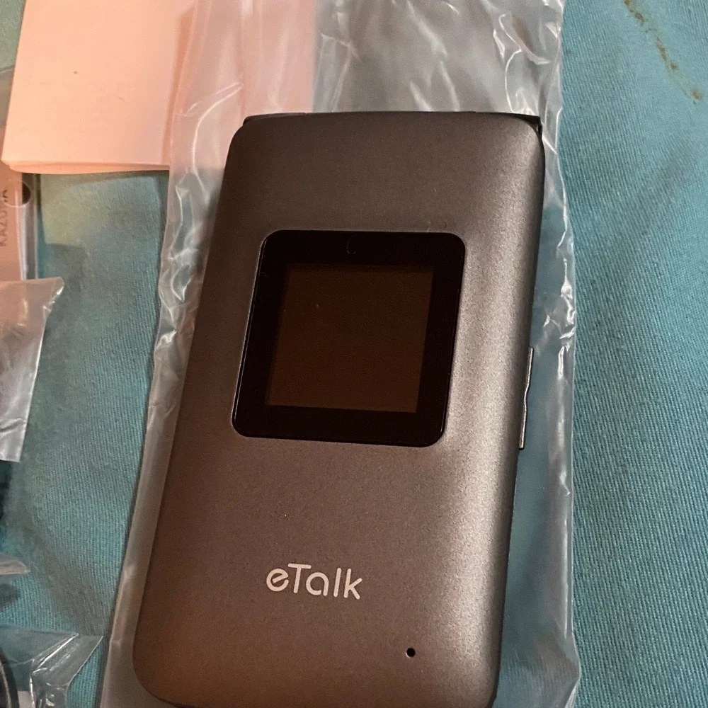 eTalk Flip Phone